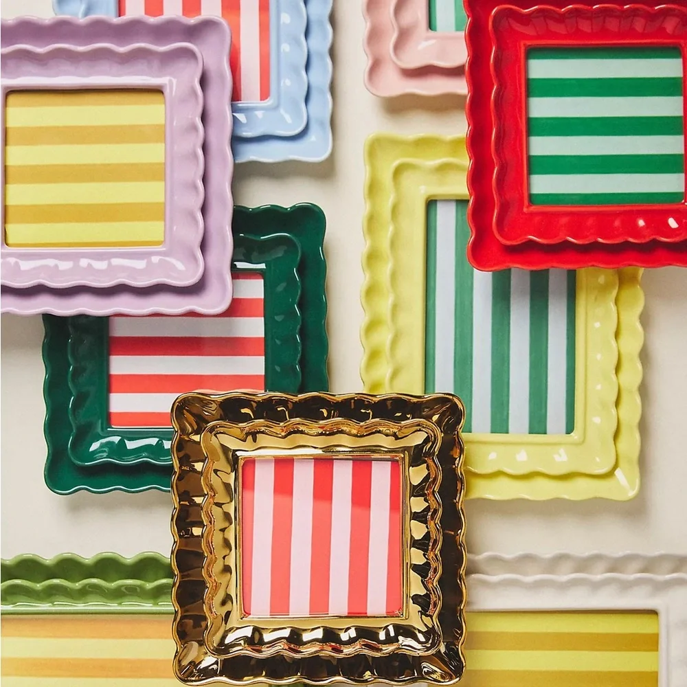 Phillipa Stoneware Picture Frame. 4x4” picture opening. Easel Backed.